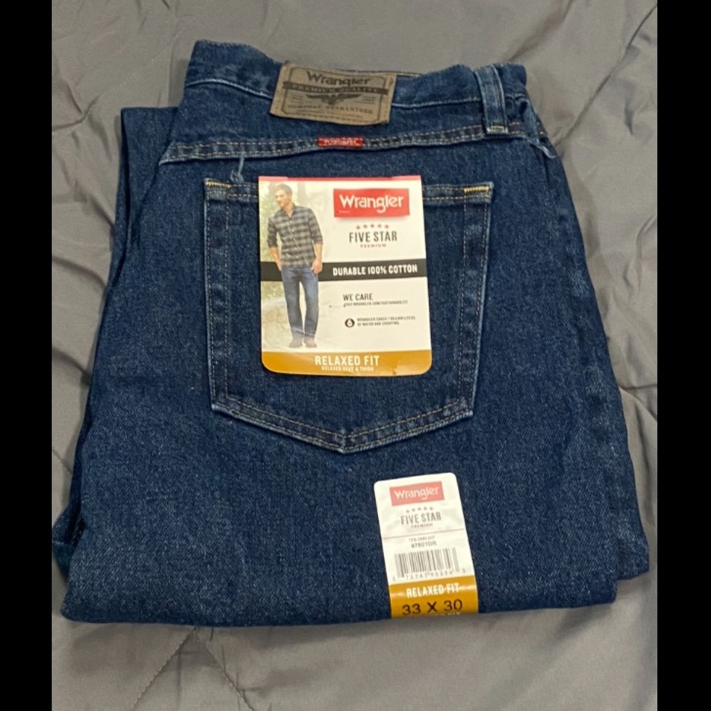 33x30 Wrangler Jeans Relaxed Fit